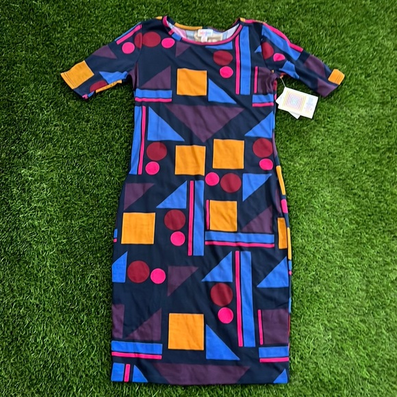 LuLaRoe - Julia - Dress - Picture 1 of 4